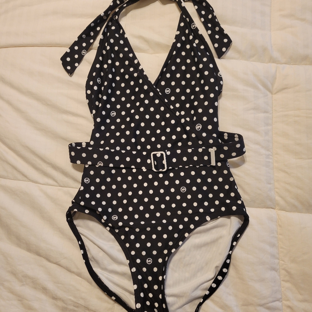 NWOT Michael Kors Swimsuit ❤️